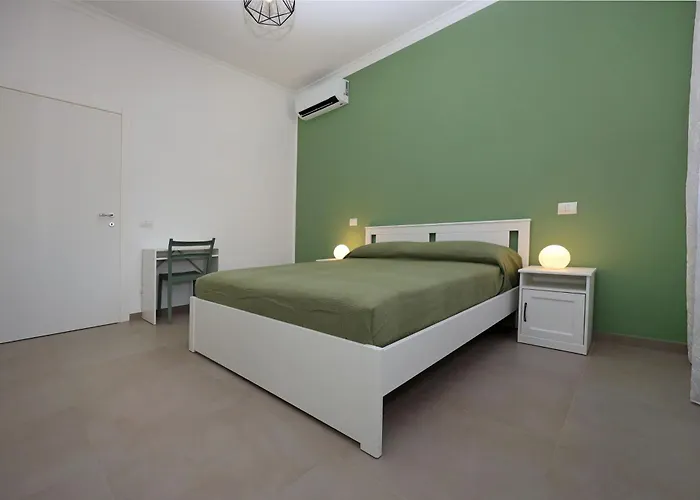 Apartment Basilica San Paolo Nuvola Eur Modern *