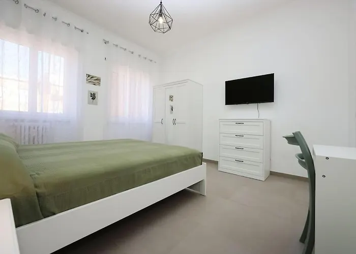 Basilica San Paolo Nuvola Eur Modern Apartment Rom